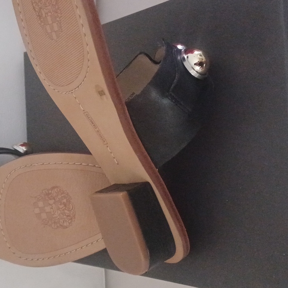 Vince Camuto Shoes - Picture 5 of 9